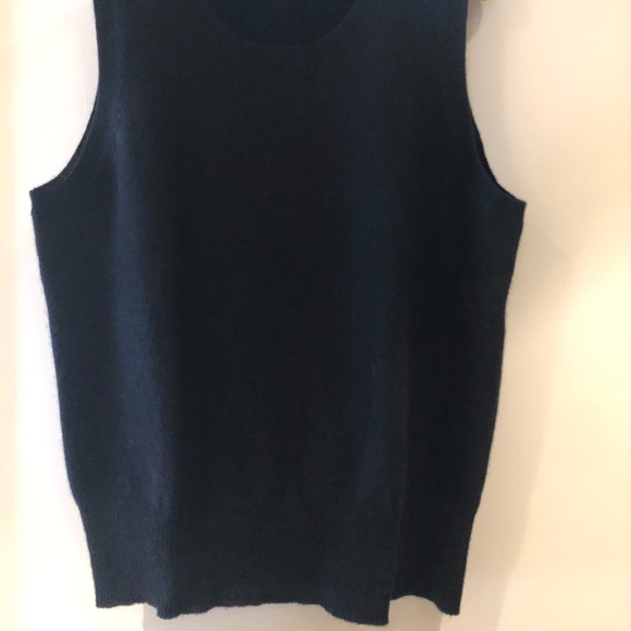 Cashmere Tank Top ~ Never Worn - Picture 2 of 2